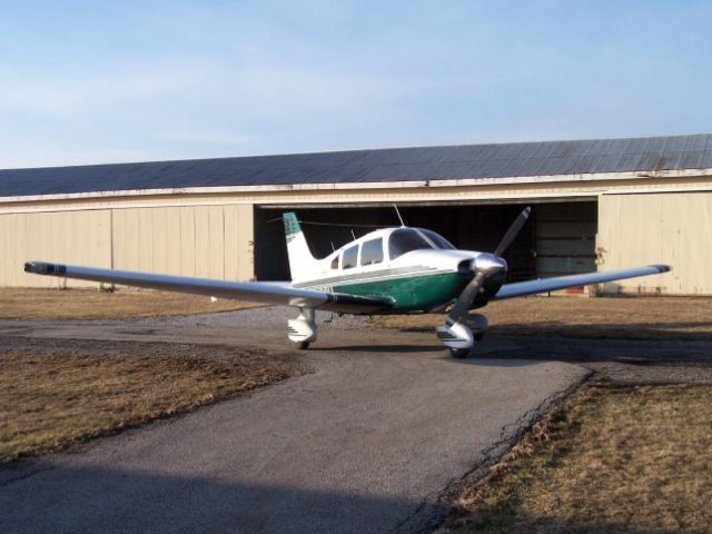 Piper Cherokee (N2172U) - 1979 Piper Dakota, PA-28-236