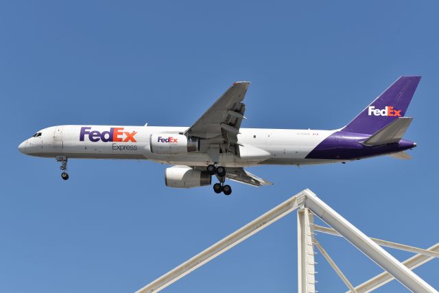 Boeing 757-200 (C-FMAI) - 23-L 06-11-20. Canadian Registered 757 at FDX IND HUB. Rare Visitor.