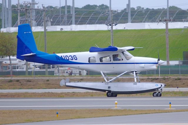 HELIO U-10 Super Courier (N4103G) - Helio Courier rolls out on 7L.