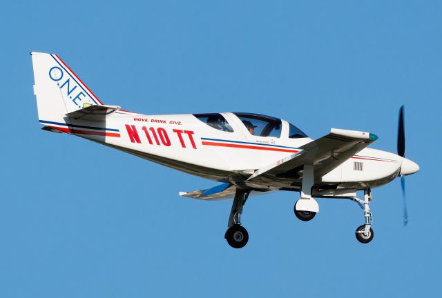 Experimental 200kts (N110TT)