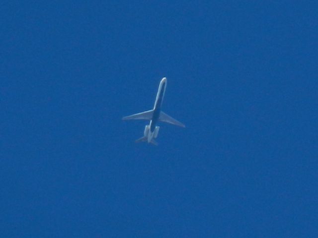 McDonnell Douglas MD-88 (N910DE) - N910DE, A Delta Airlines McDonell Douglas MD-88 Flying Over My Home After Departing Baltimore En-Route To Atlanta, This Aircraft Was Built In 1992