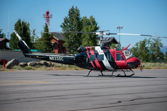 Bell UH-1V Iroquois (N633SC) - See full image