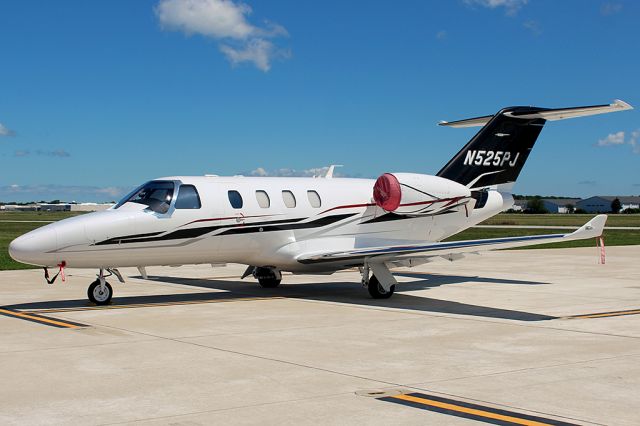 Cessna Citation M2 (N525PJ)