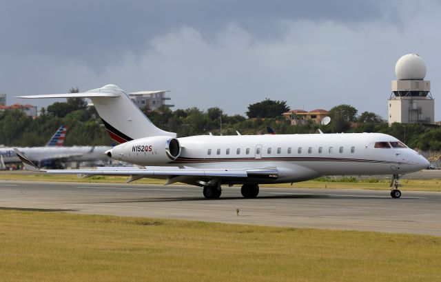 Bombardier Global Express (N152QS)