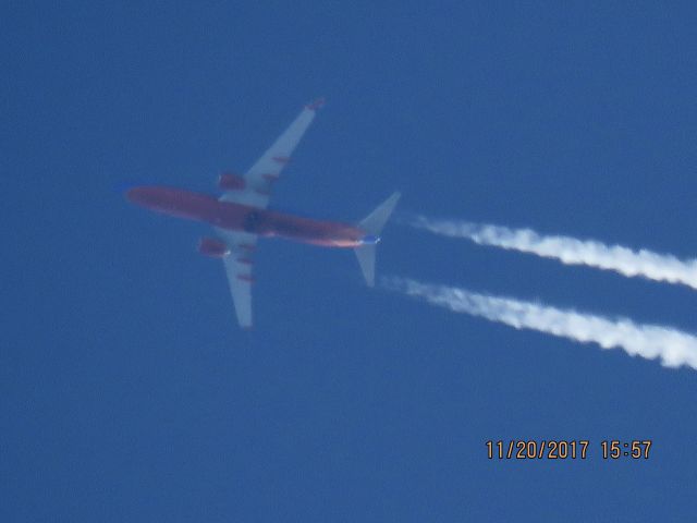 Boeing 737-800 (N8602F)