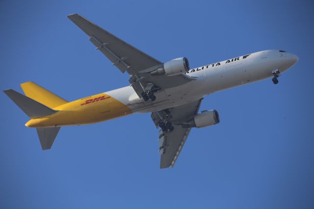 BOEING 767-300 (N763CK)