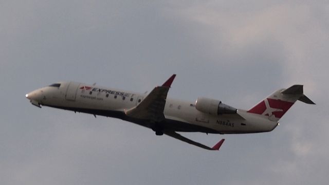 Canadair Regional Jet CRJ-200 (N884AS)