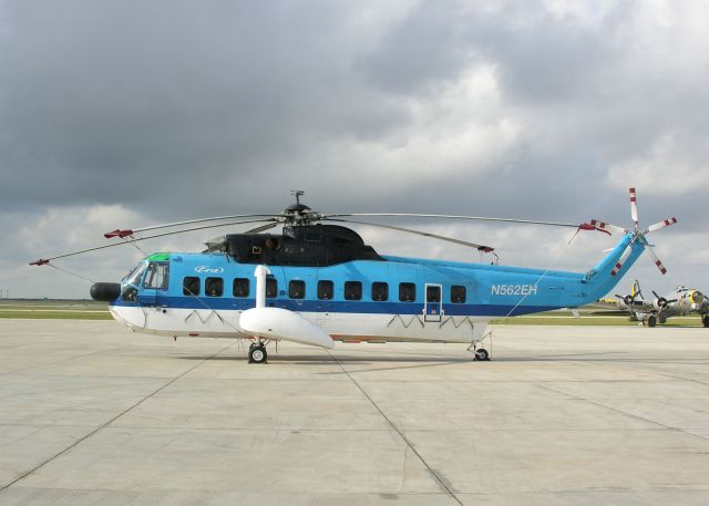 N562EH — - This helicopter was used in the filming of Titanic.  It was used at the beginning of the film.