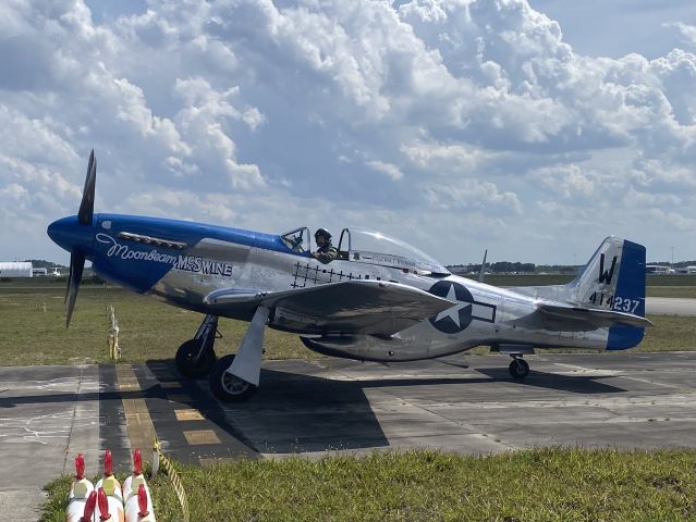 North American P-51 Mustang (N51VL) - P-51D Moonbeam McSwine arrives at Valiant Air Command Warbird Air Museum in Titusville, FL for the Cocoa Air Show this weekend. 