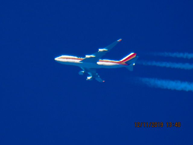 Boeing 747-400 (N715CK)