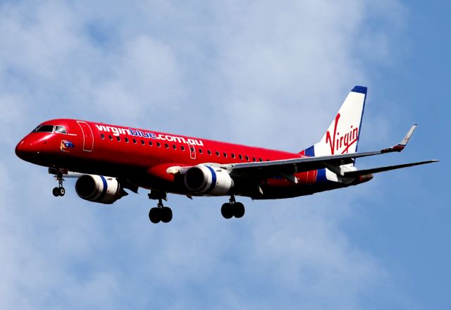 VH-ZPC — - VIRGIN BLUE AIRLINES - EMBRAER ERJ-190-100IGW 190AR - VH-ZPC (CN 19000170) - ADELAIDE INTERNATIONAL SA. AUSTRALIA - YPAD (5/11/2012)
