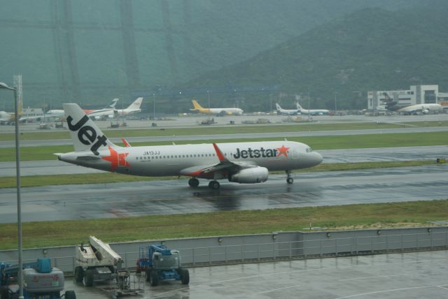 Airbus A320 (JA13JJ) - Jetstar Japan A320-232 cn5649