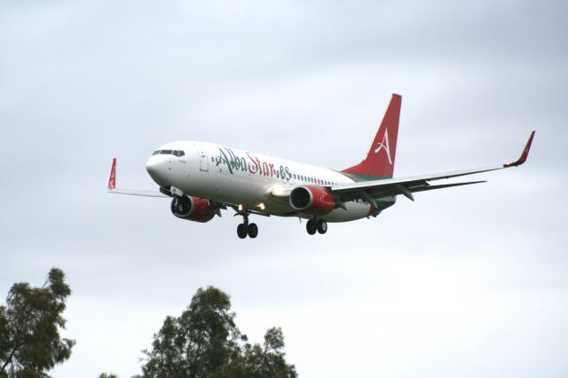 Boeing 737-800 (EC-MUB) - 737-800 landing on runway 15