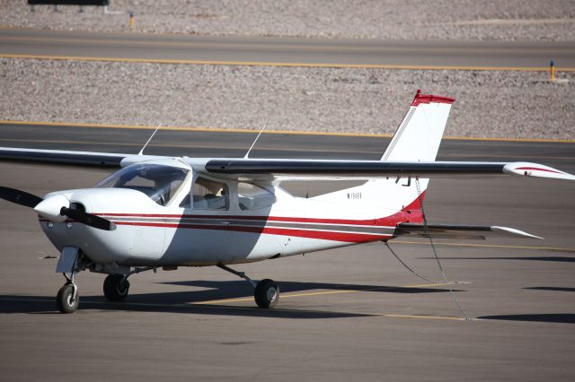 Cessna 177RG Cardinal RG (N1948B)
