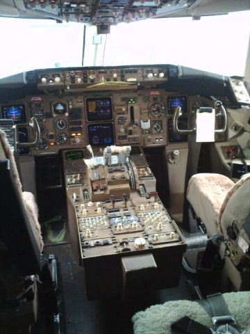 BOEING 767-300 — - 767 flight deck.