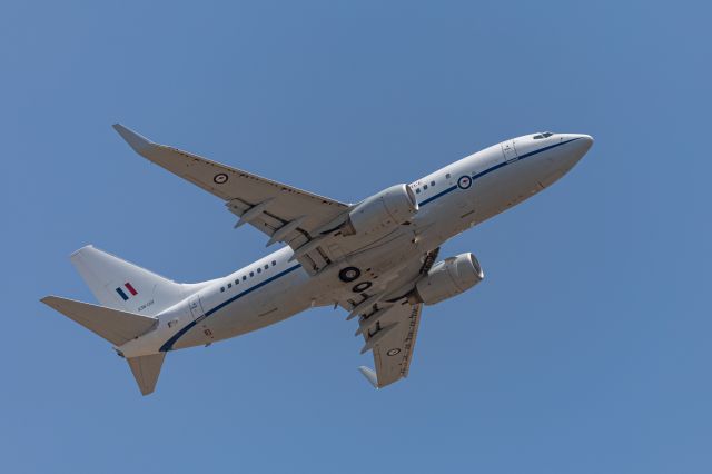 Boeing 737-700 (A36001)