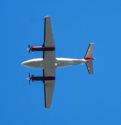 Beechcraft King Air 90 (N571TM)