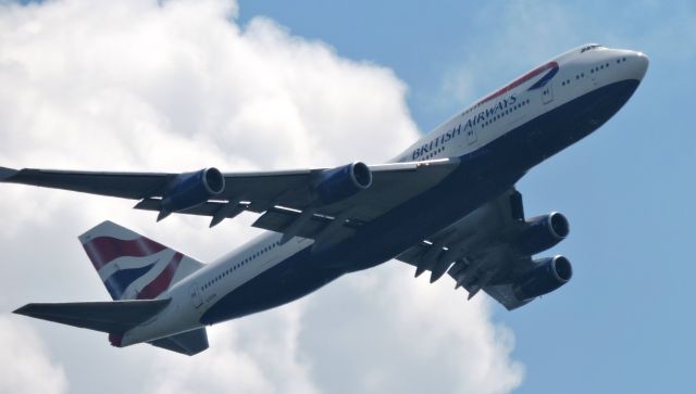 Boeing 747-400 (G-CIVW) - Minutes from landing, summer 2019.