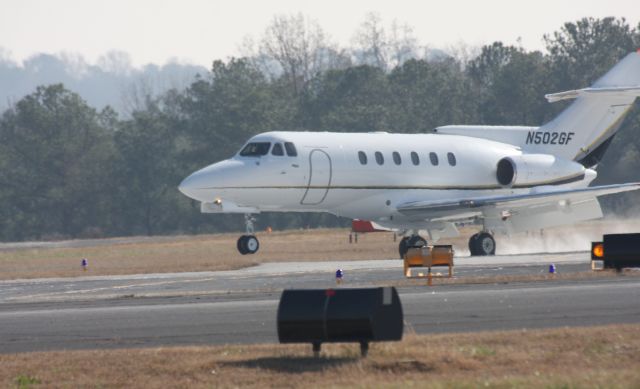 Hawker 800 (N502GF) - Charter lands at Peachtree Dekalb