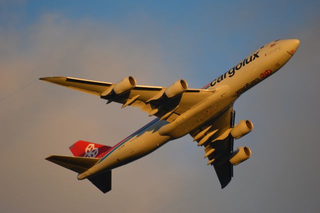 BOEING 747-8 (LX-VCB)