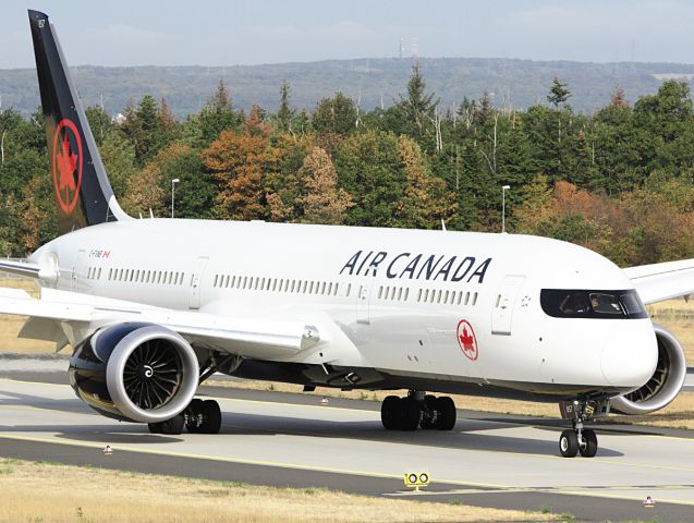 Boeing 787-9 Dreamliner (C-FVNB)