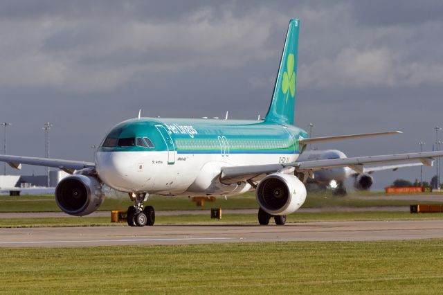 Airbus A320 (EI-EZV) - Back with Aer Lingus after time spent with Virgin, EI203 departing to Dublin.