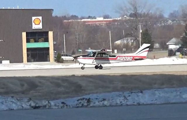 Cessna Skyhawk (N12090) - Just Landed 33 3/17/2019