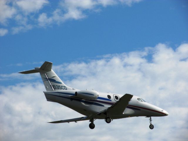 Beechcraft Premier 1 (N535CD) - Landing RWY 20R