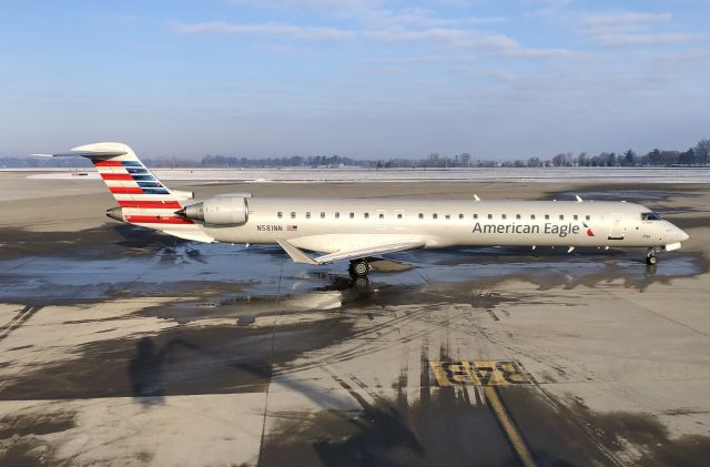 Canadair Regional Jet CRJ-900 (N581NN)