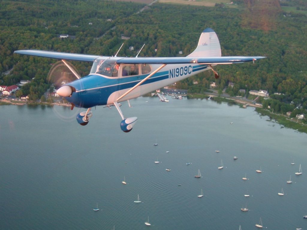 Cessna 170 (N1909C)