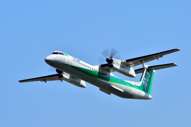 de Havilland Dash 8-400 (JA857A)