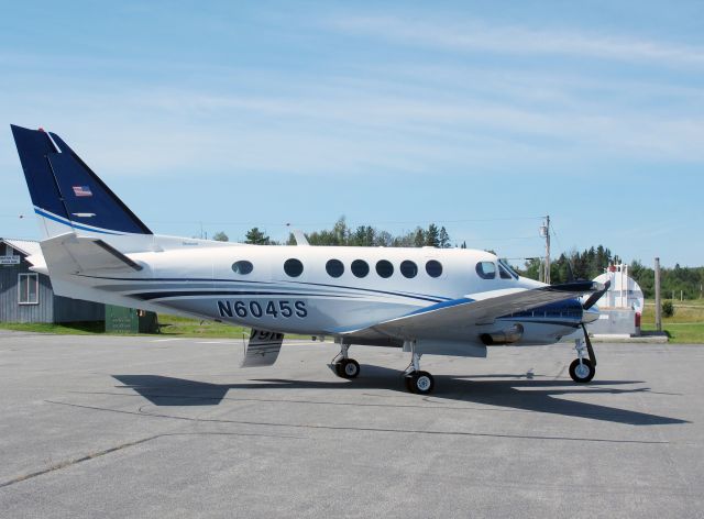 Beechcraft King Air 100 (VTE604)