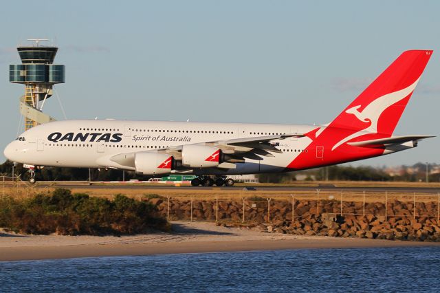 Airbus A380-800 (VH-OQJ)