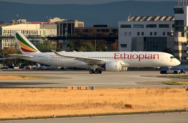 Airbus A350-900 (ET-AVD)