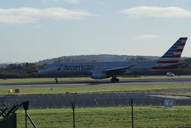 Boeing 757-200 (N199AN) - American Airlines B757-223 cn32393