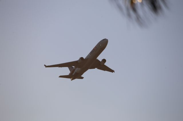 Boeing MD-11 (N583FE)