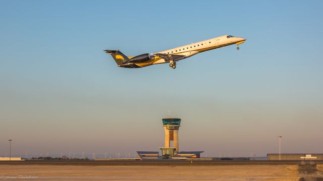 Embraer ERJ-145 (F-HAFS)