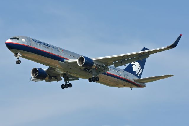 XA-APB — - Boeing 767-3Q8ER Aeromexico