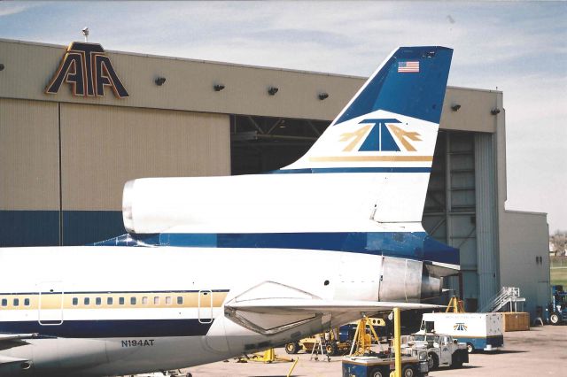 Lockheed L-1011 TriStar (N194AT)