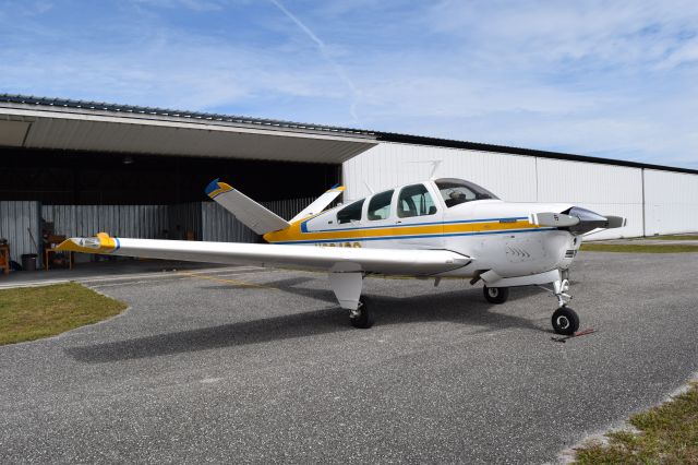 Beechcraft 35 Bonanza (N9343Q)