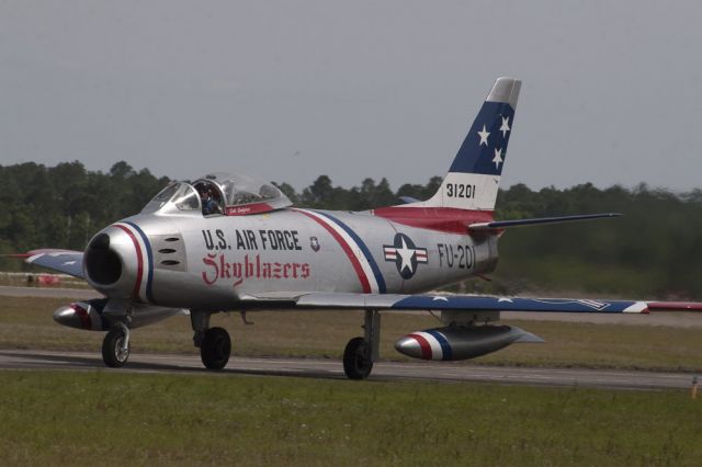 North American F-86 Sabre (FZA201)