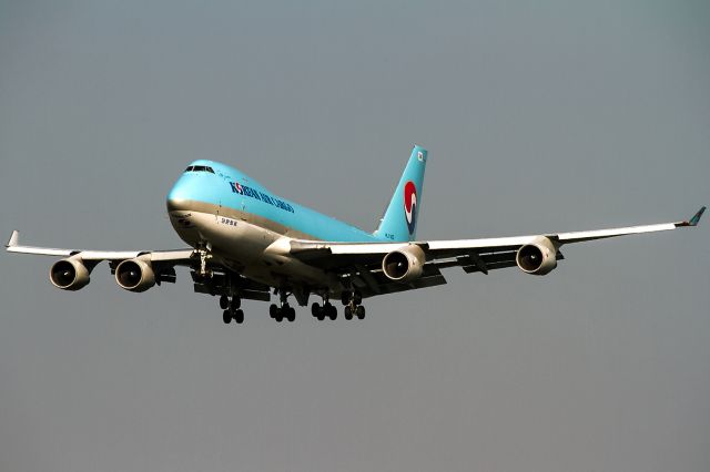 Boeing 747-400 (HL7437)