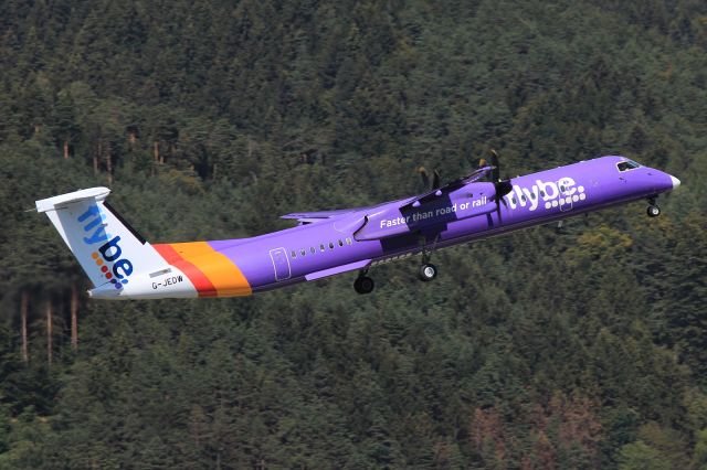 de Havilland Dash 8-400 (G-JEDW)