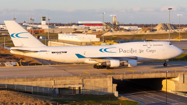 Boeing 747-400 (N703CK) - headed to Dhl ramp to park