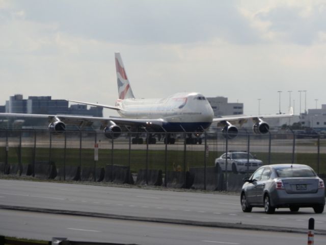 Boeing 747-400 (G-BNLJ) - To all vehicles" Big and Small!"