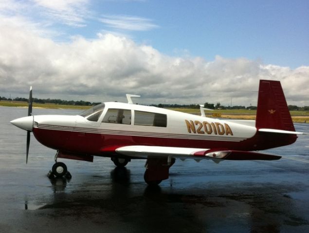 Mooney M-20 (N201DA)
