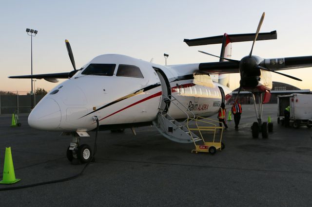 de Havilland Dash 8-100 (N886EA)