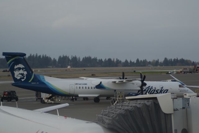 de Havilland Dash 8-400 (N434MK) - Alaska Airlines Dash8-Q402 (Horizon Air) cn4227