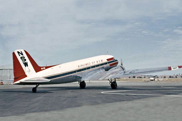 Douglas DC-3 (VH-INC) - Douglas DC-3 VH-INC  Wagga Wagga New South Wales.