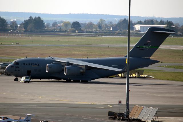 Boeing Globemaster III (00-0182)